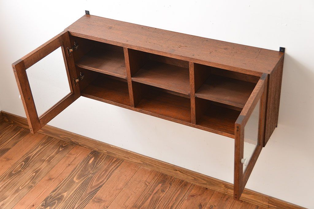 アンティーク家具　アンティーク　気泡ガラス入り!古い木製のお洒落な壁掛けキャビネット