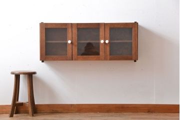 アンティーク家具　アンティーク　古い木製のお洒落な壁掛け戸棚(2)