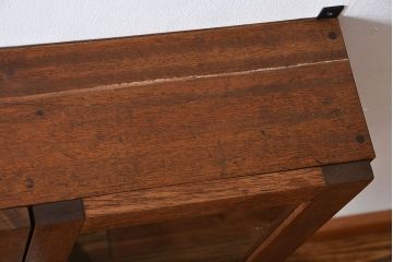 アンティーク家具　アンティーク　古い木製のお洒落な壁掛け戸棚(2)