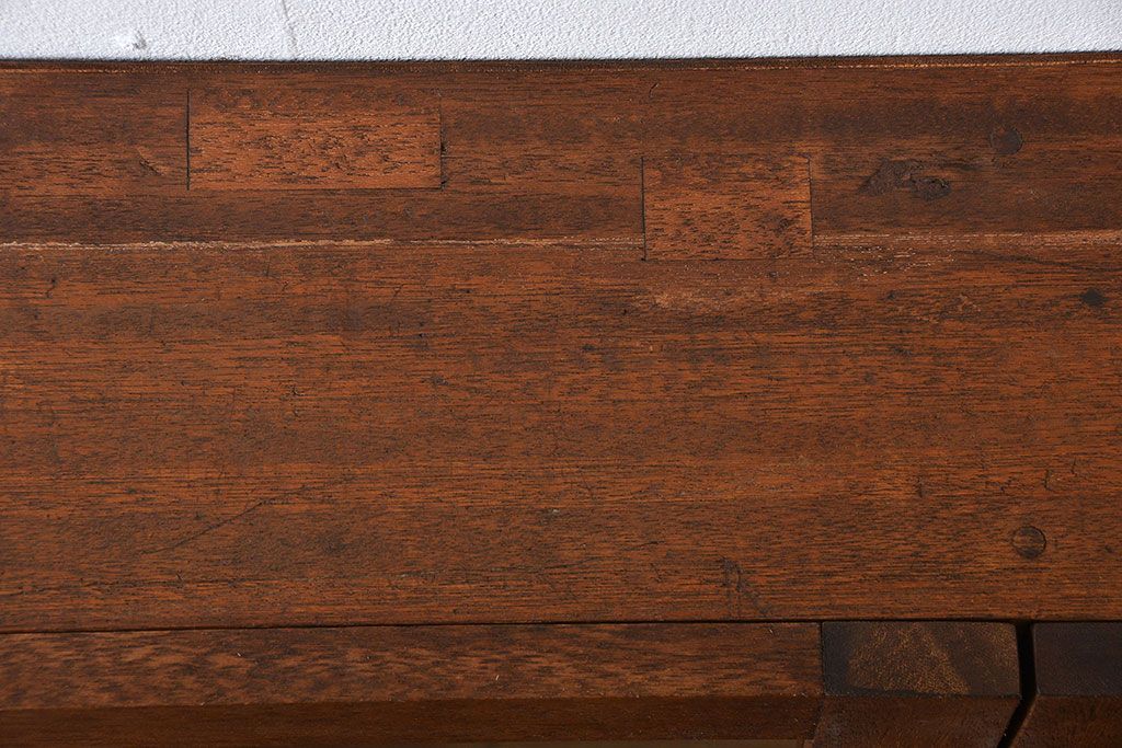 アンティーク家具　アンティーク　古い木製のお洒落な壁掛け戸棚(2)