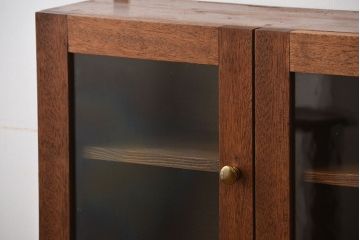 アンティーク家具　アンティーク　古い木製のお洒落な壁掛け戸棚(1)