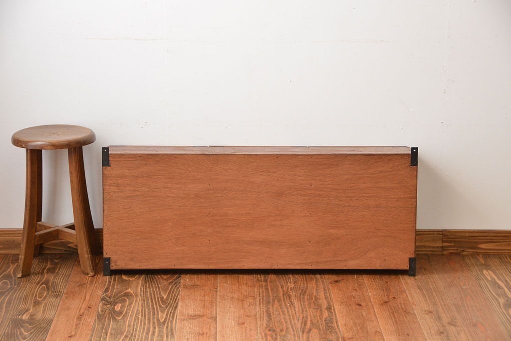 アンティーク家具　アンティーク　古い木製のお洒落な壁掛け戸棚(1)