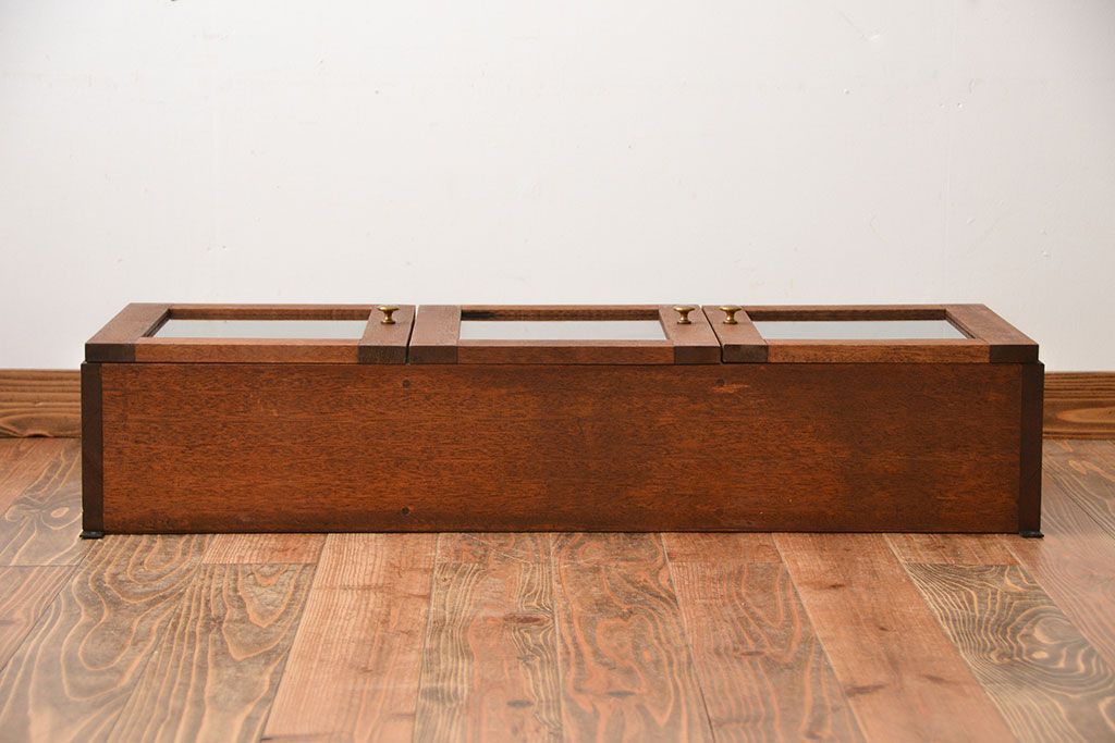 アンティーク家具　アンティーク　古い木製のお洒落な壁掛け戸棚(1)