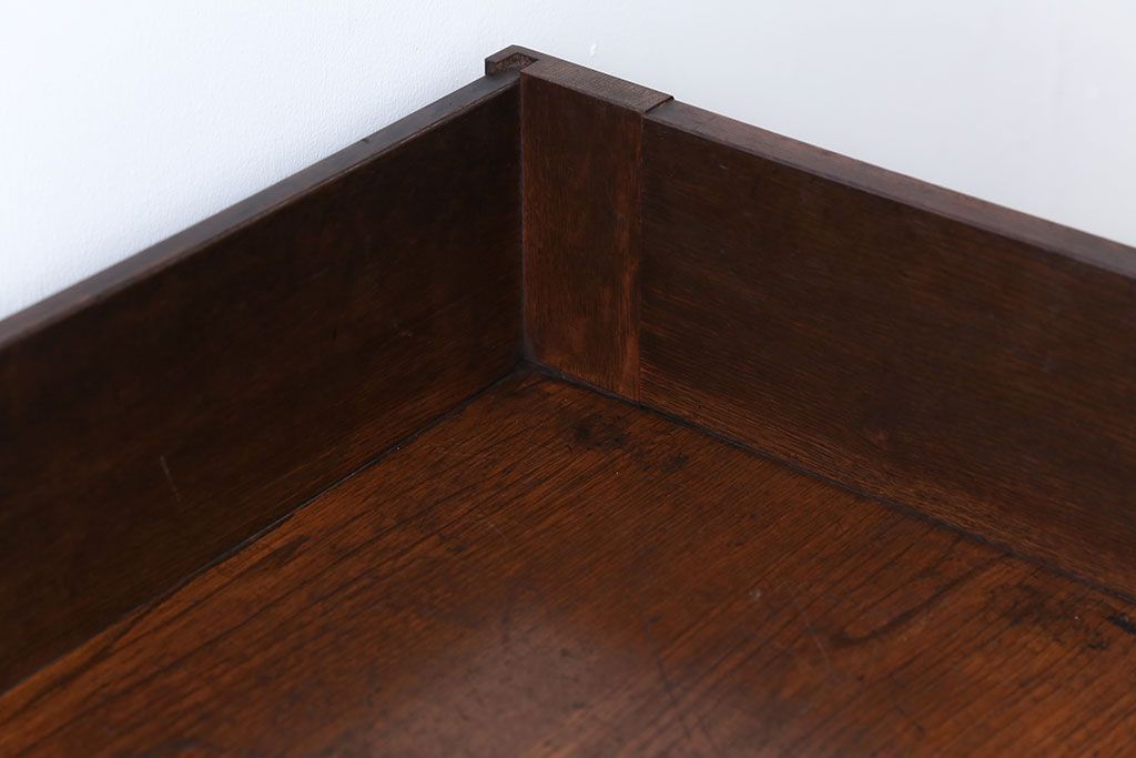 レトロ家具　和製アンティーク　古いナラ材のレトロな本棚