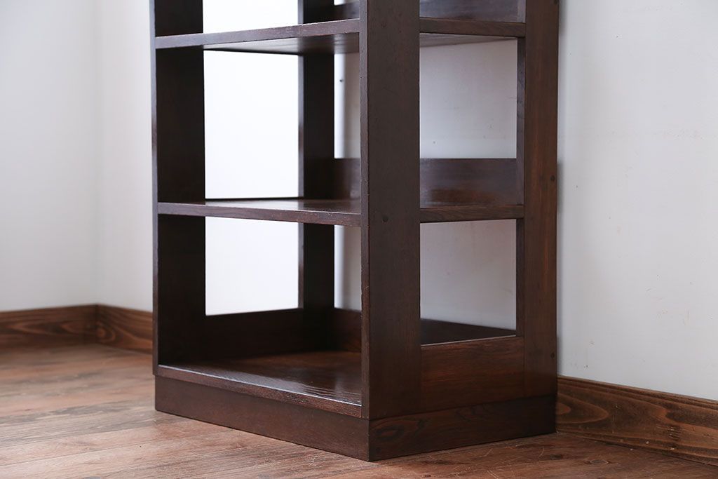 レトロ家具　和製アンティーク　古いナラ材のレトロな本棚