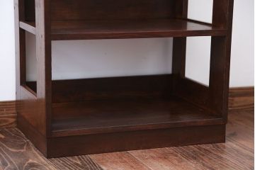 レトロ家具　和製アンティーク　古いナラ材のレトロな本棚