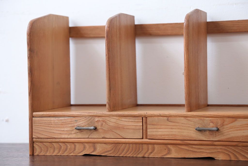レトロ家具　昭和レトロ　古い木の小さな引き出し付き本立て