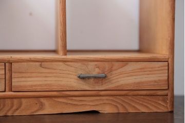 レトロ家具　昭和レトロ　古い木の小さな引き出し付き本立て