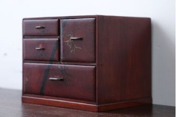 アンティーク家具　和製アンティーク　古い木の和風な小引き出し