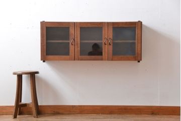 アンティーク家具　アンティーク　古い木製のお洒落な壁掛け戸棚(3)