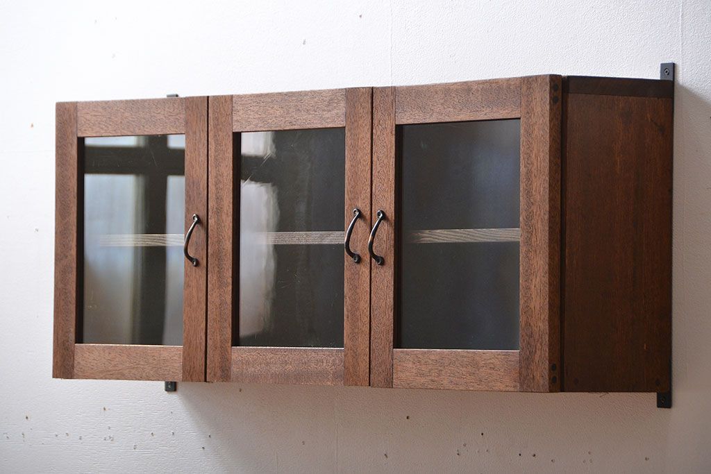 アンティーク家具　アンティーク　古い木製のお洒落な壁掛け戸棚(3)