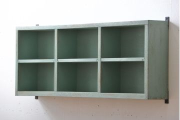 アンティーク家具　アンティークペイント　シンプルなマス目壁掛け飾り棚