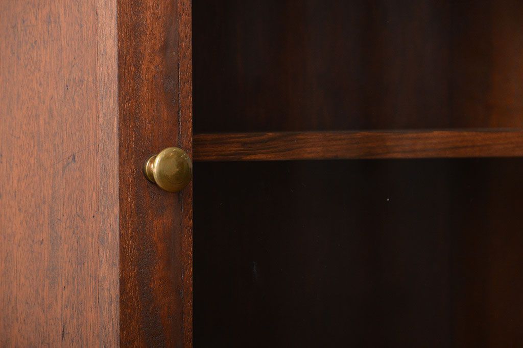 アンティーク家具　アンティーク　古い木製のお洒落な縦型壁掛け戸棚(1)