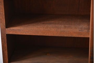 アンティーク家具　アンティーク　古い木製のお洒落な縦型壁掛け戸棚(2)