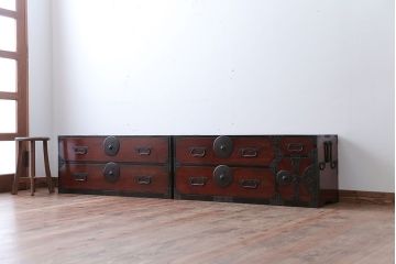 アンティーク家具　古民具・骨董　前面栗材!丸金具の重ね最上箪笥