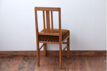 レトロ家具　昭和レトロ　ナチュラルな古い木製のアンティークチェア