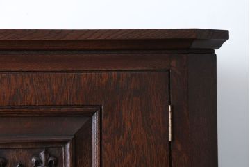 中古　美品!永田良介商店製の優美で高級なコーナーキャビネット(定価約42万円)