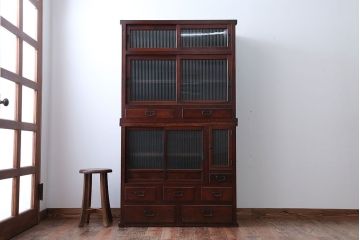 アンティーク家具　古民具・骨董　前面欅材のアンティーク重ね食器棚