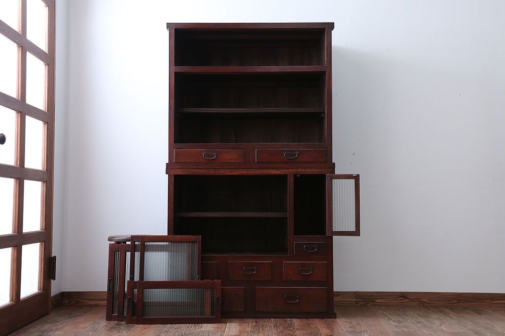 アンティーク家具　古民具・骨董　前面欅材のアンティーク重ね食器棚