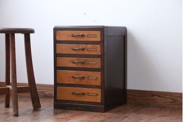 レトロ家具　アンティーク　ネームプレート付き!レトロな小引き出し