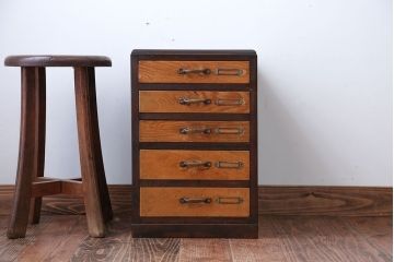 レトロ家具　アンティーク　ネームプレート付き!レトロな小引き出し
