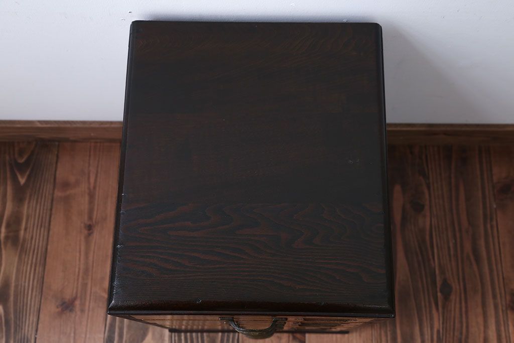 レトロ家具　アンティーク　ネームプレート付き!レトロな小引き出し