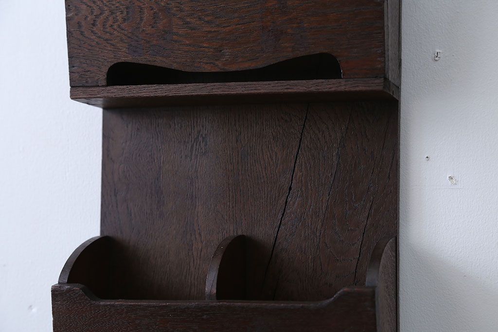 アンティーク雑貨　アンティーク　古いナラ材の壁掛けレターラック(状差し)