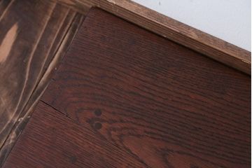 アンティーク雑貨　アンティーク　DIYにもぴったり!古いナラ材の小さな脚付き飾り台