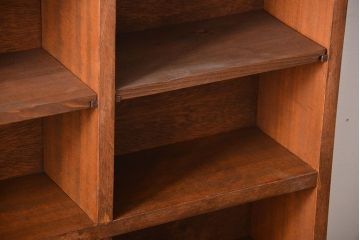 アンティーク家具　アンティーク　シンプルでナチュラルな縦型の壁掛けマス目飾り棚(1)