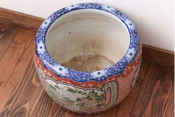 アンティーク雑貨　古民具・骨董　明治〜大正時代　古い色絵火鉢 (窓絵・十錦手)