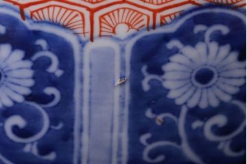 アンティーク雑貨　古民具・骨董　明治〜大正時代　古い色絵火鉢 (窓絵・十錦手)