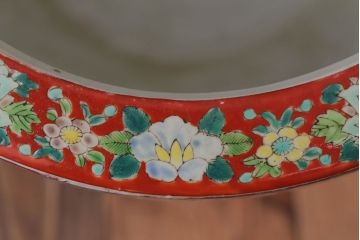 アンティーク雑貨　古民具・骨董　獅子の図　色絵火鉢 (十錦手)