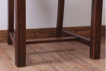 アンティーク家具　フランスアンティーク　本革座面のかわいいダイニングチェア(1)