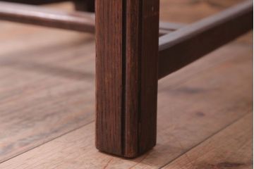 アンティーク家具　フランスアンティーク　本革座面のかわいいダイニングチェア(1)