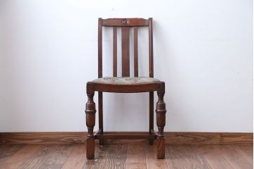 アンティーク家具　フランスアンティーク　オーク材!ゴブラン織り座面のおしゃれなダイニングチェア(1)