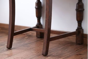 アンティーク家具　フランスアンティーク　オーク材!ゴブラン織り座面のおしゃれなダイニングチェア(1)