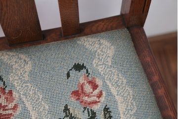 アンティーク家具　フランスアンティーク　オーク材!ゴブラン織り座面のおしゃれなダイニングチェア(2)