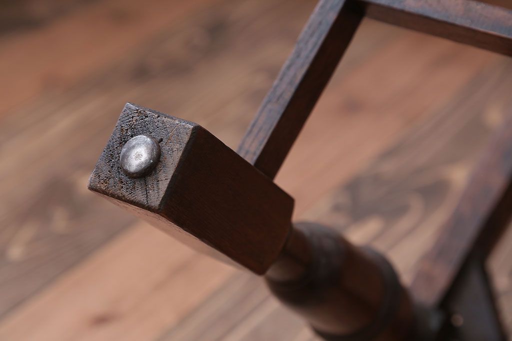 アンティーク家具　フランスアンティーク　オーク材!ゴブラン織り座面のおしゃれなダイニングチェア(2)