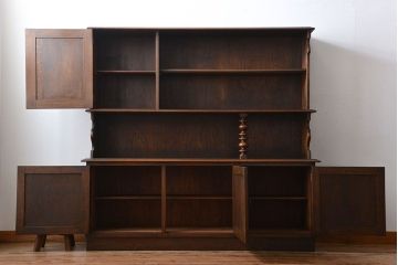 中古　高級品!永田良介商店製リボン彫刻入り飾り棚(カップボード)(定価824000円)