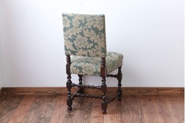 中古　イギリス製　オーク材の優雅なツイストレッグダイニングチェア(1)