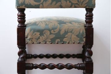 中古　イギリス製　オーク材の優雅なツイストレッグダイニングチェア(2)