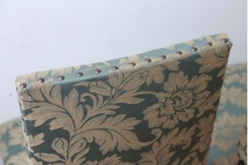 中古　イギリス製　オーク材の優雅なツイストレッグダイニングチェア2脚セット(1)
