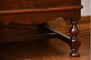 中古　神戸元町欧風家具メープル不二屋製　マホガニー材の高級キャビネット(定価約30万円)