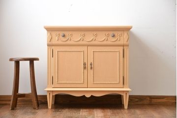 中古　高級海外輸入家具　おしゃれなサイドボード