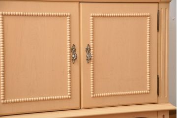 中古　高級海外輸入家具　おしゃれなサイドボード