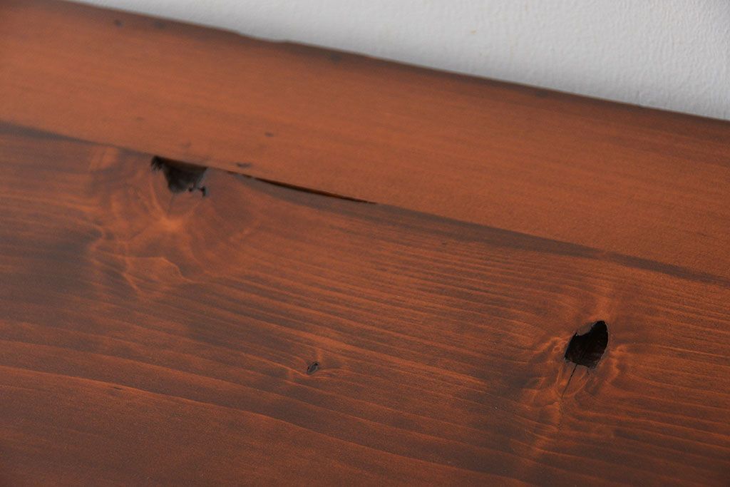 アンティーク家具　アンティーク　ダイヤガラス引き戸付き古い木製のマス目収納棚