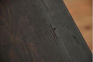 アンティーク家具　アンティーク　ダイヤガラス引き戸付き古い木製の横型収納棚