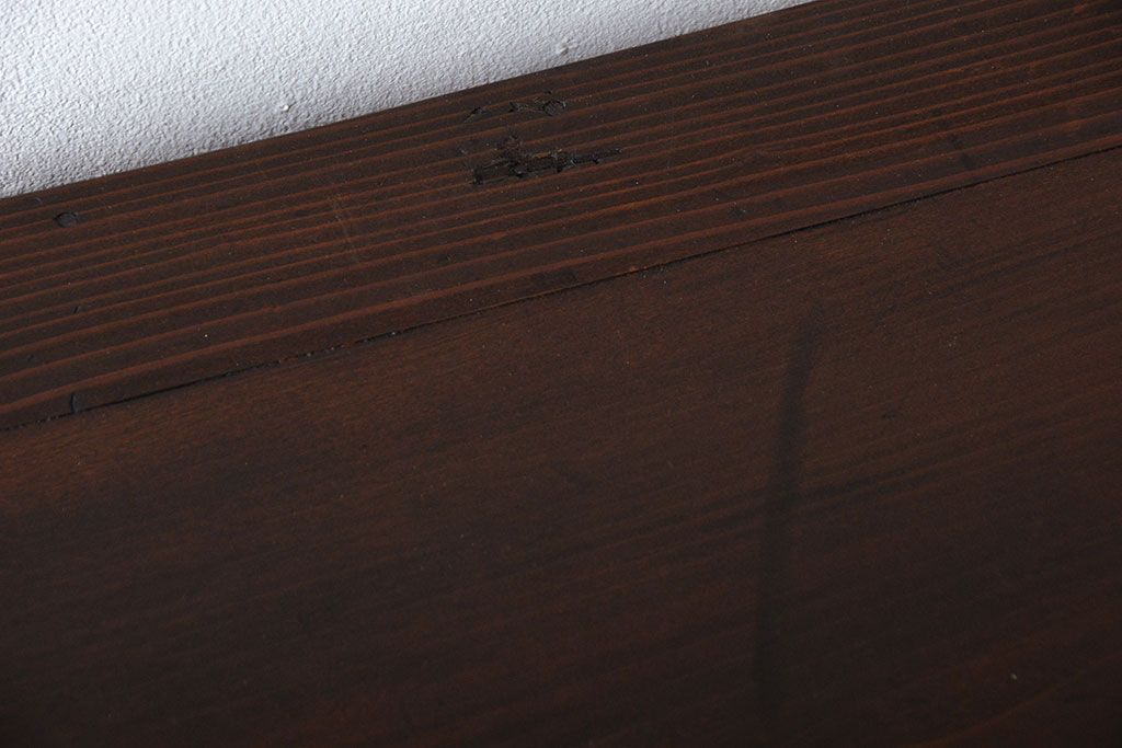 アンティーク家具　和製アンティーク　モールガラス引き戸付き鉄脚サイドボード