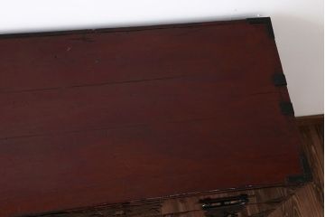 アンティーク家具　古民具・骨董　前面欅材!美しい金具の仙台箪笥