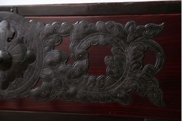 アンティーク家具　古民具・骨董　前面欅材!美しい金具の仙台箪笥